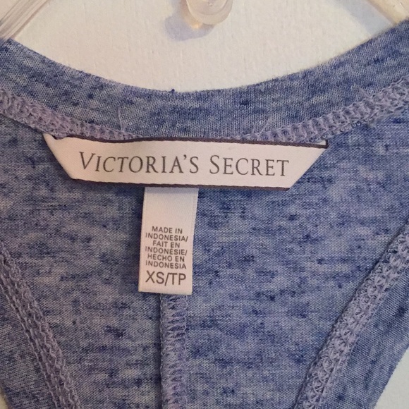 Victoria Secrets Blue tank top - Picture 4 of 4